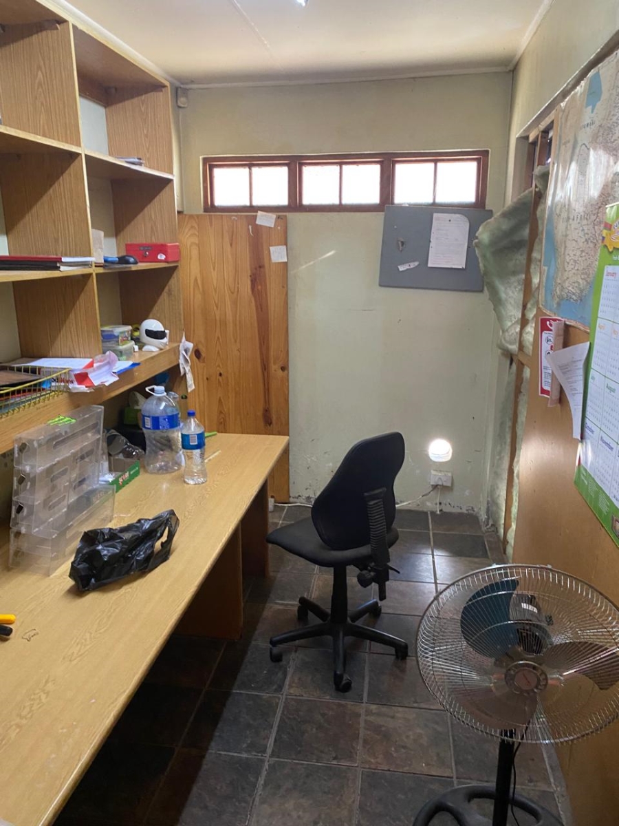 Commercial Property for Sale in Bergsig Western Cape